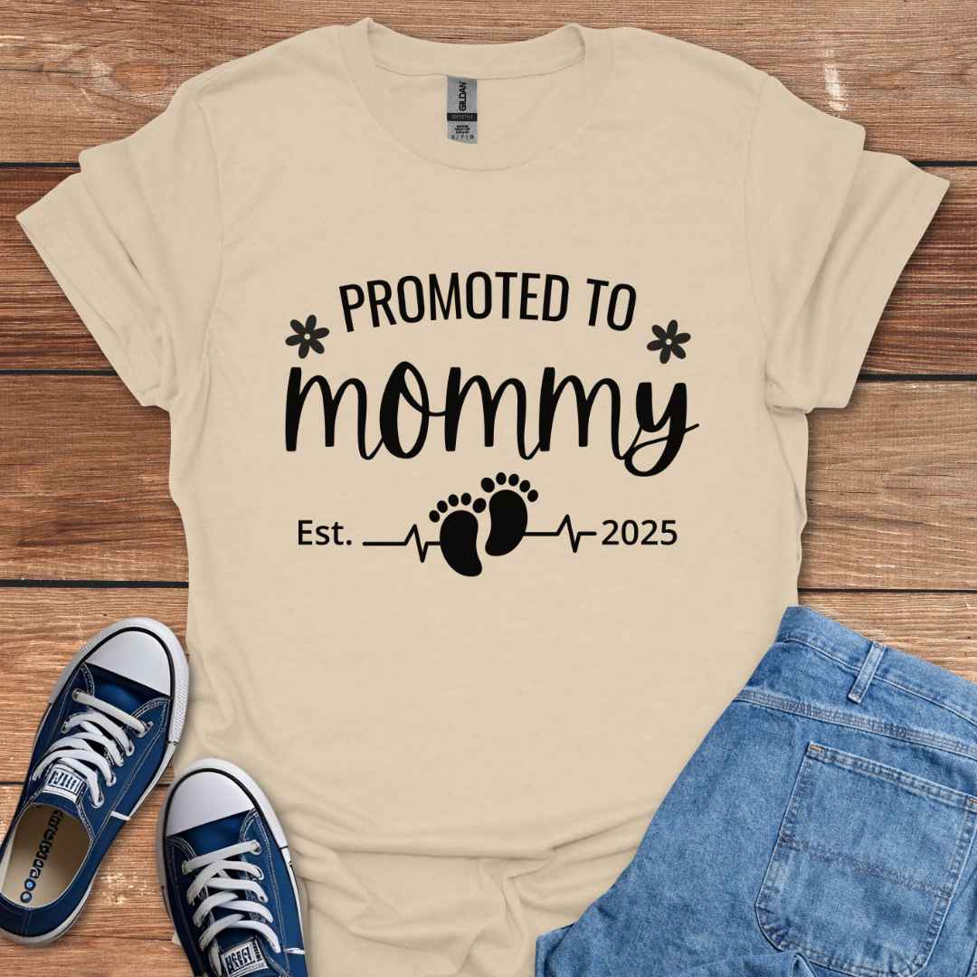 Promoted To Mommy Est. 2025 T-Shirt