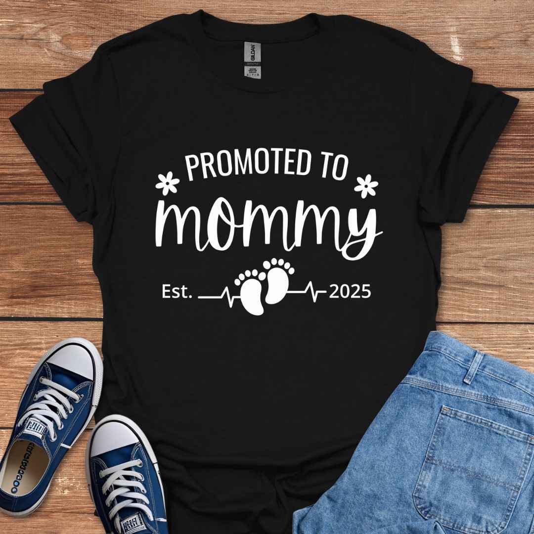 Promoted To Mommy Est. 2025 T-Shirt