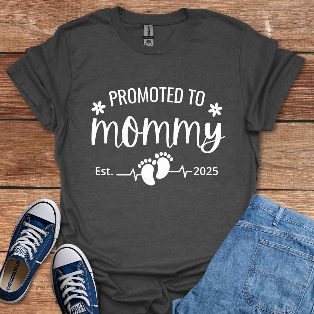 Promoted To Mommy Est. 2025 T-Shirt
